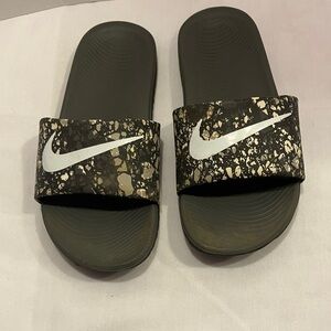 Nike Black and Cream Slide Sandals